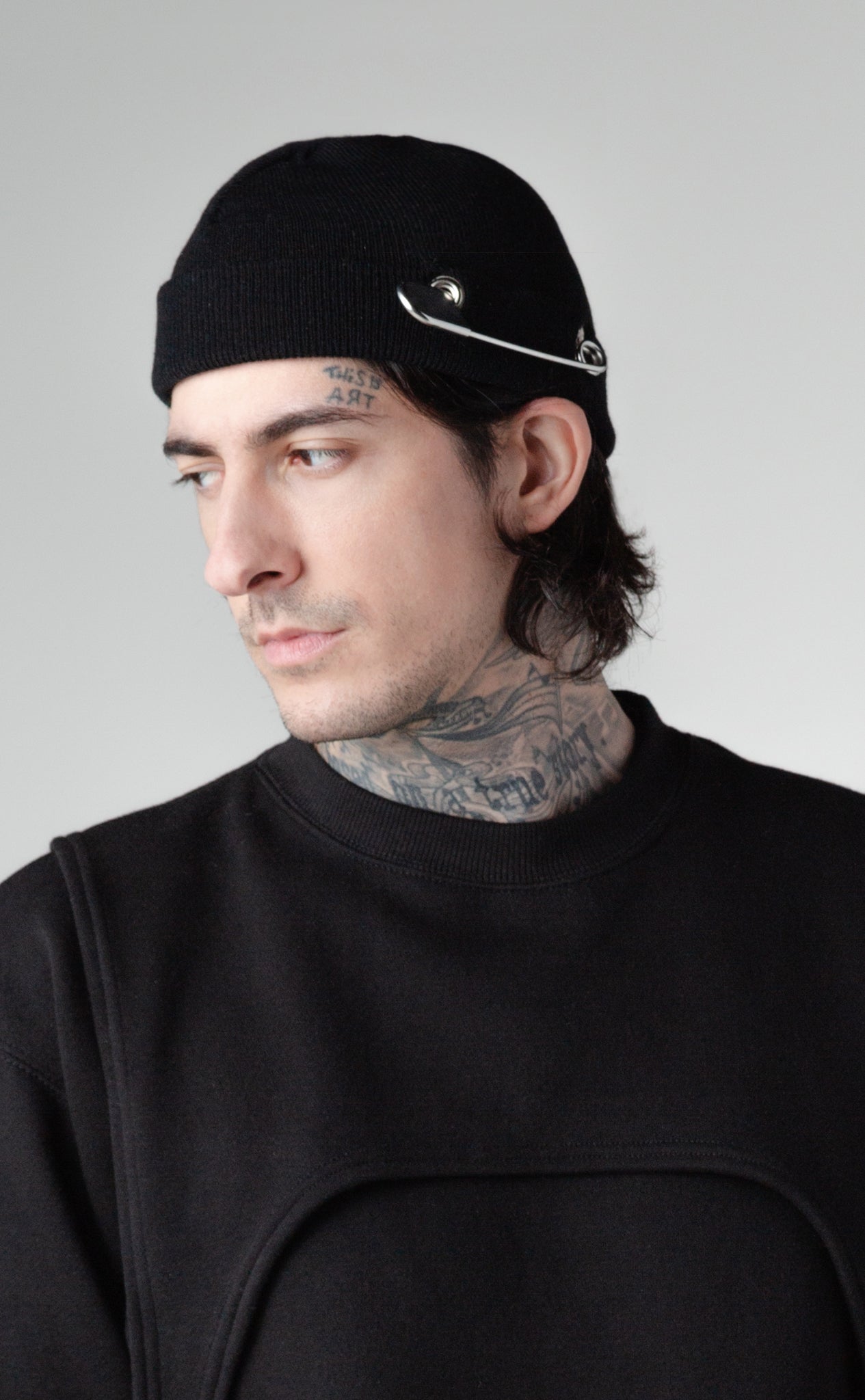 safety pin pierced beanie – Ashton Michael